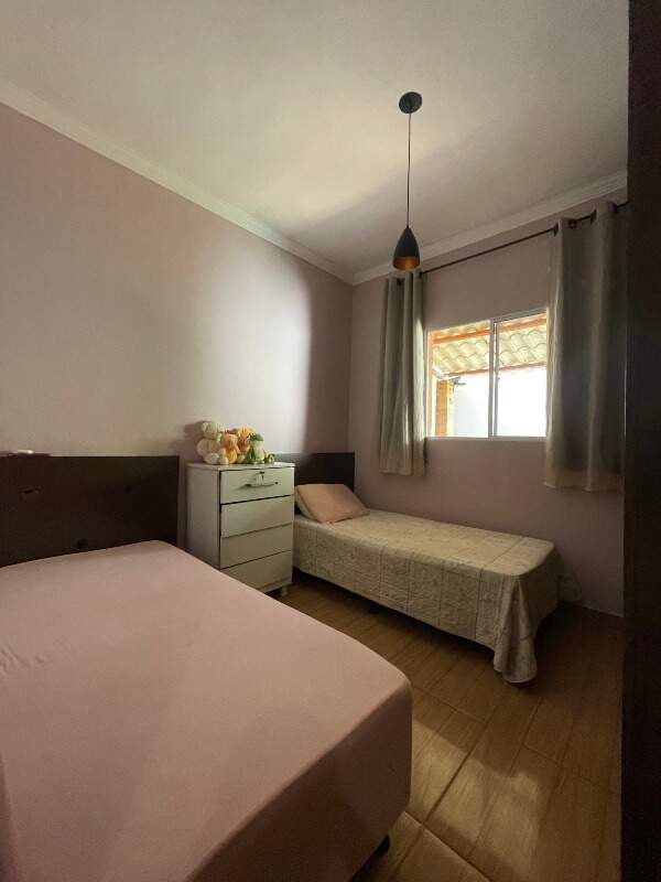 Casa à venda no Mocambeiro: 