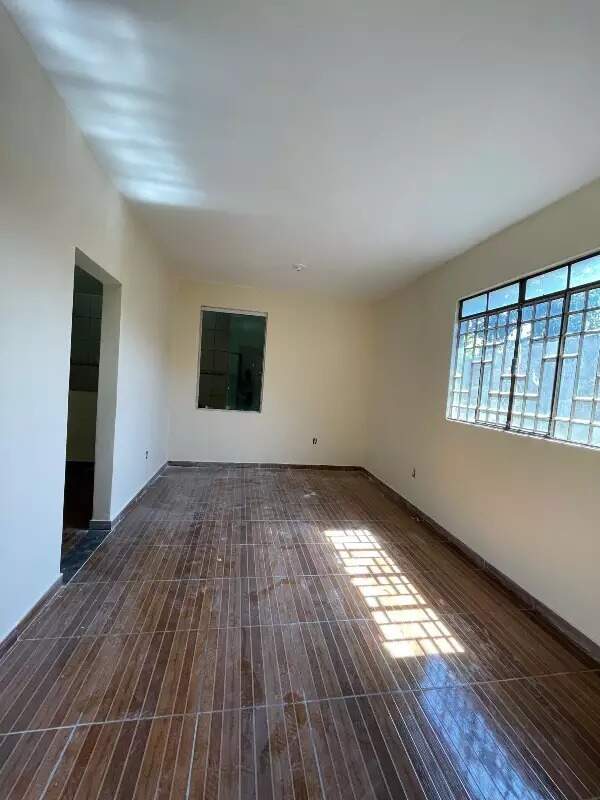 Casa à venda no Bom Jesus: 