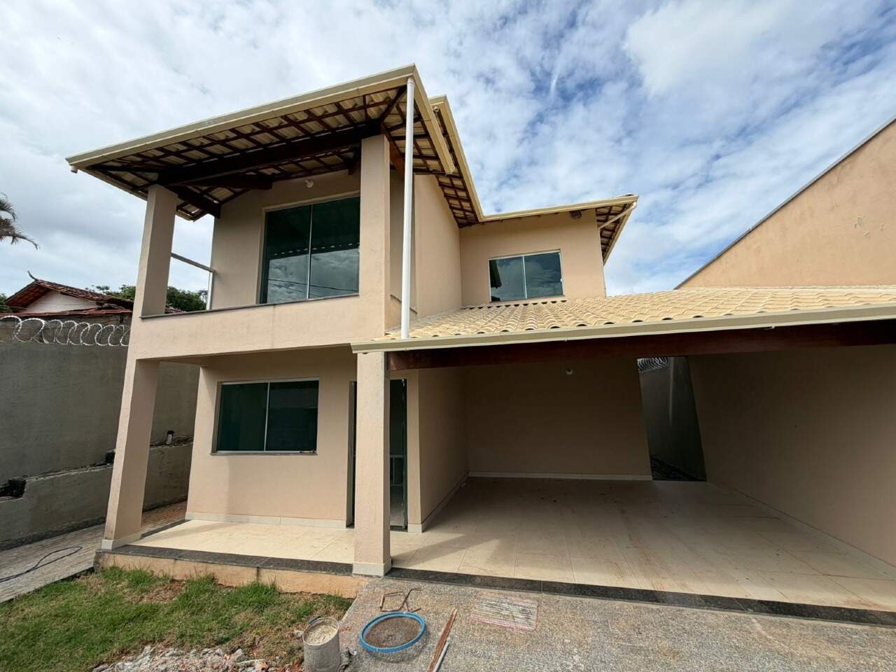 Casa à venda no Várzea: 