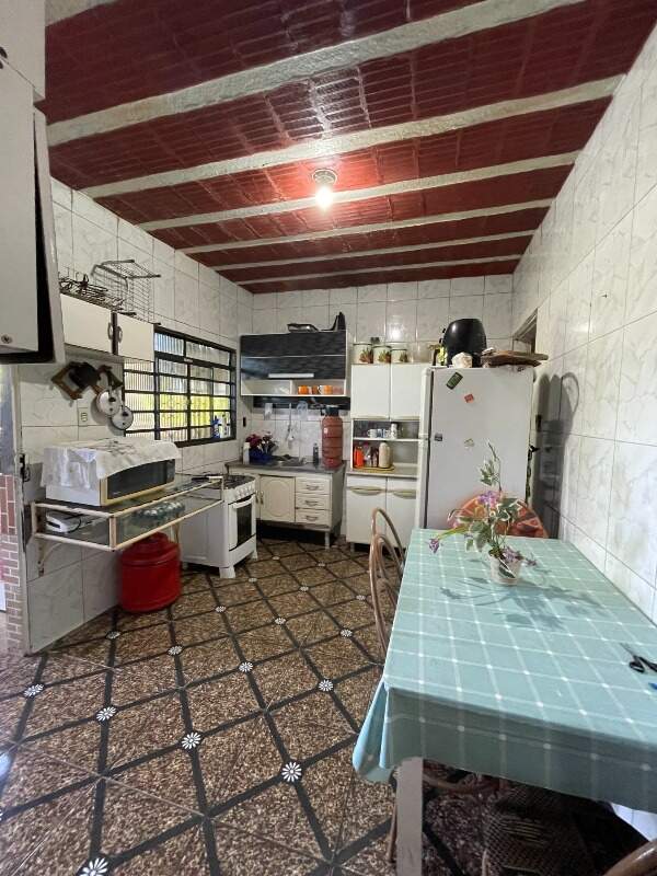 Casa à venda no Presidente: CASA TERREA
