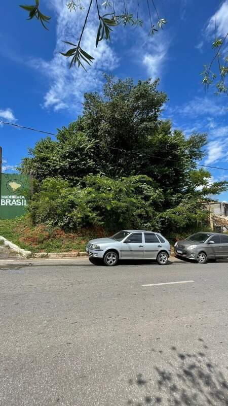 Lote à venda no Parque Andiara: 