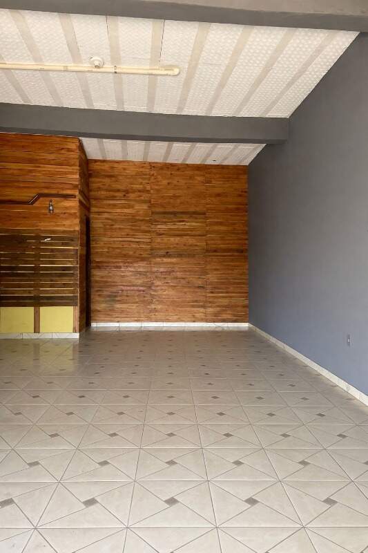 Loja para aluguel no Bom Jesus: 