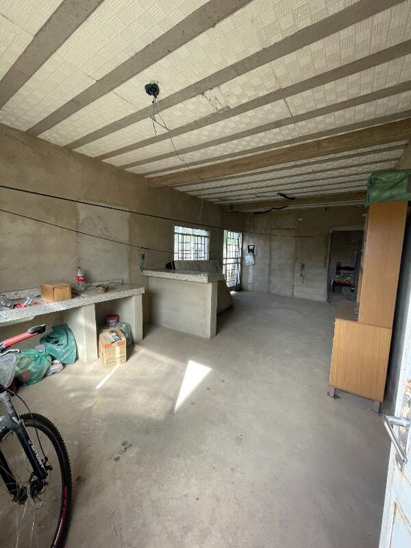 Casa à venda no Araças: 