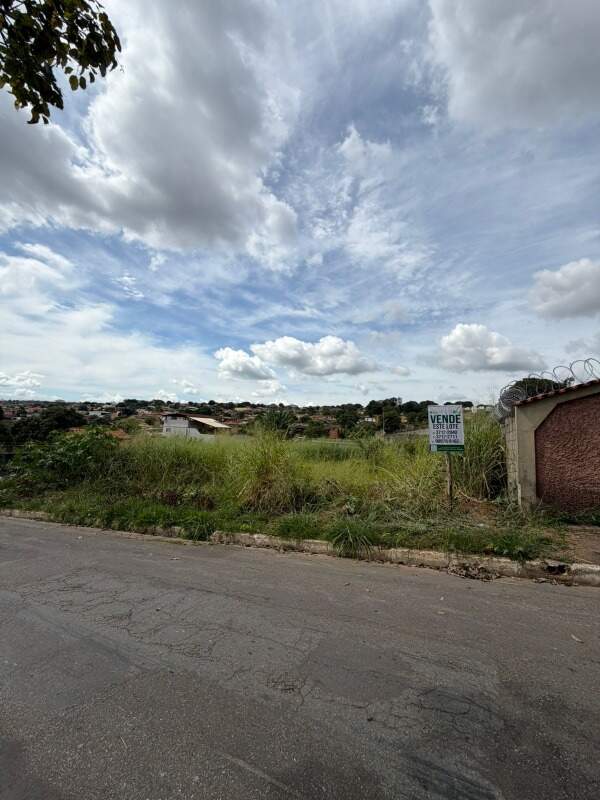 Lote à venda no Bom Jesus: 