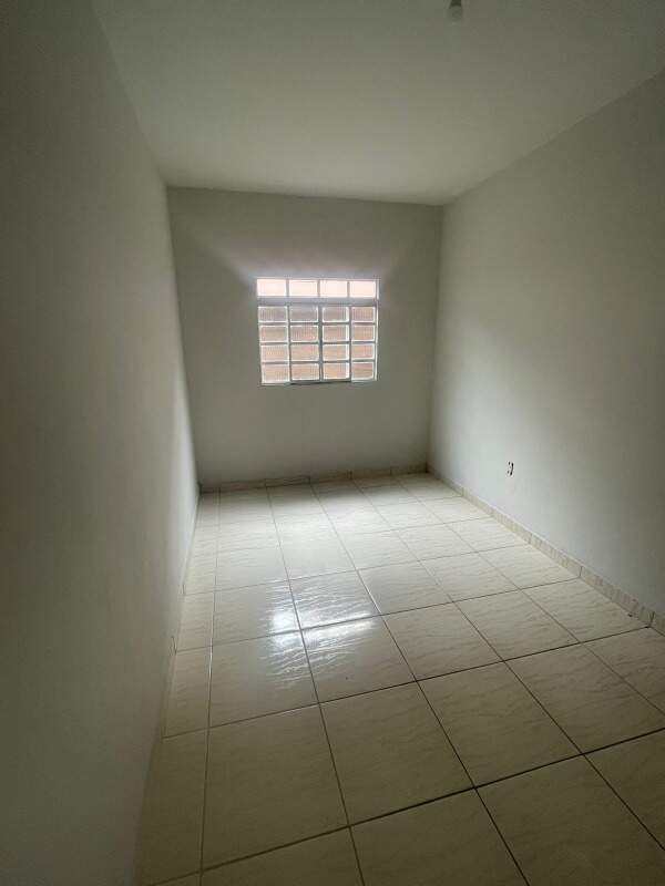 Casa à venda no Felipe Claudio: 