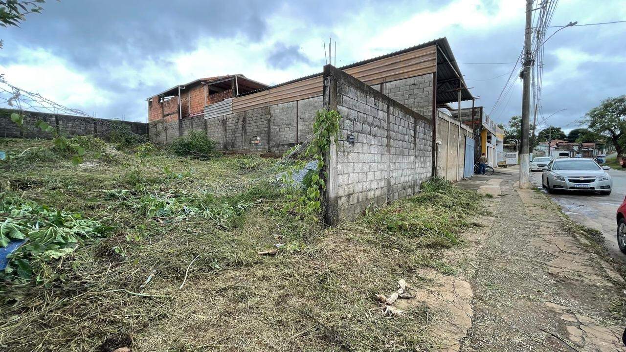 Lote à venda no Cruzeiro: 