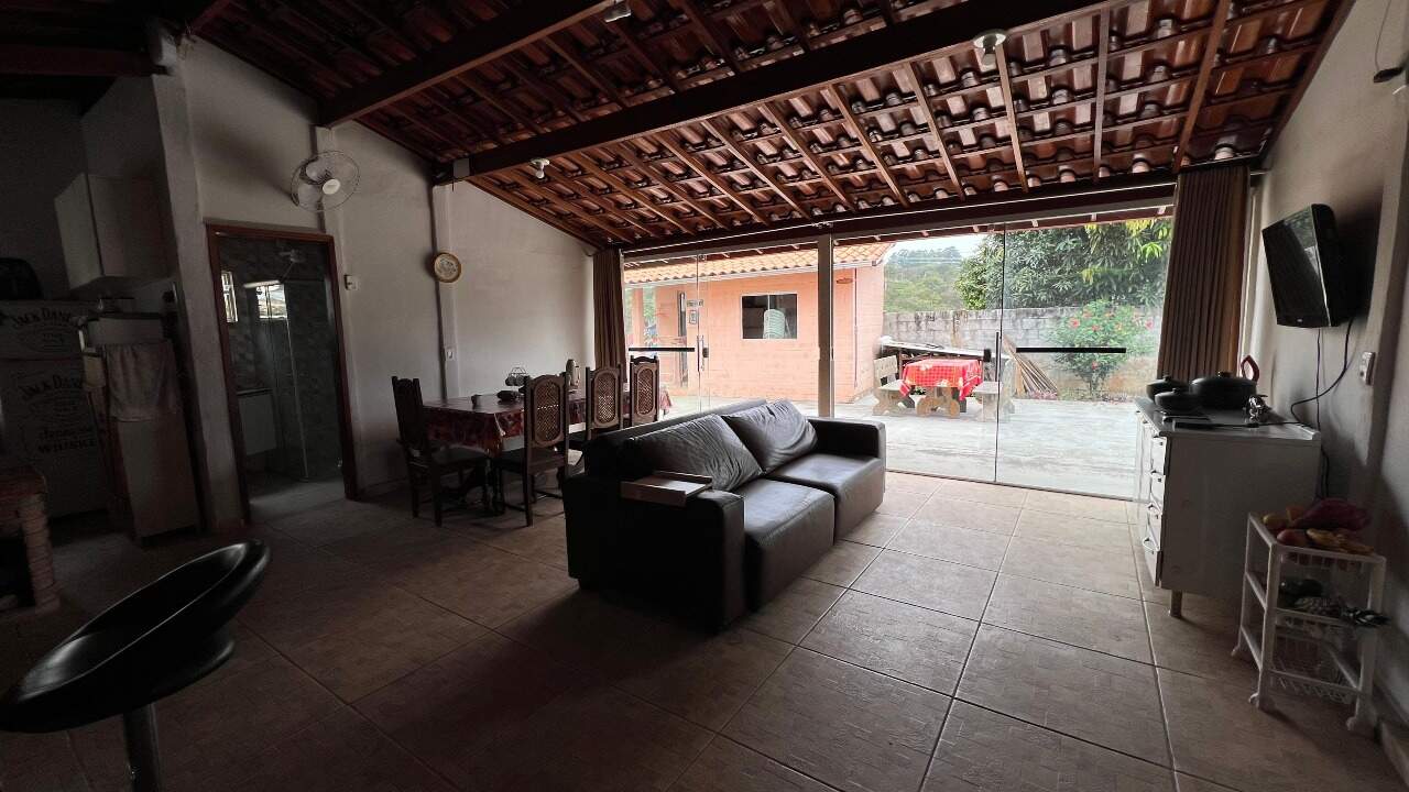 Casa à venda no CD REPRESA VILLE: 