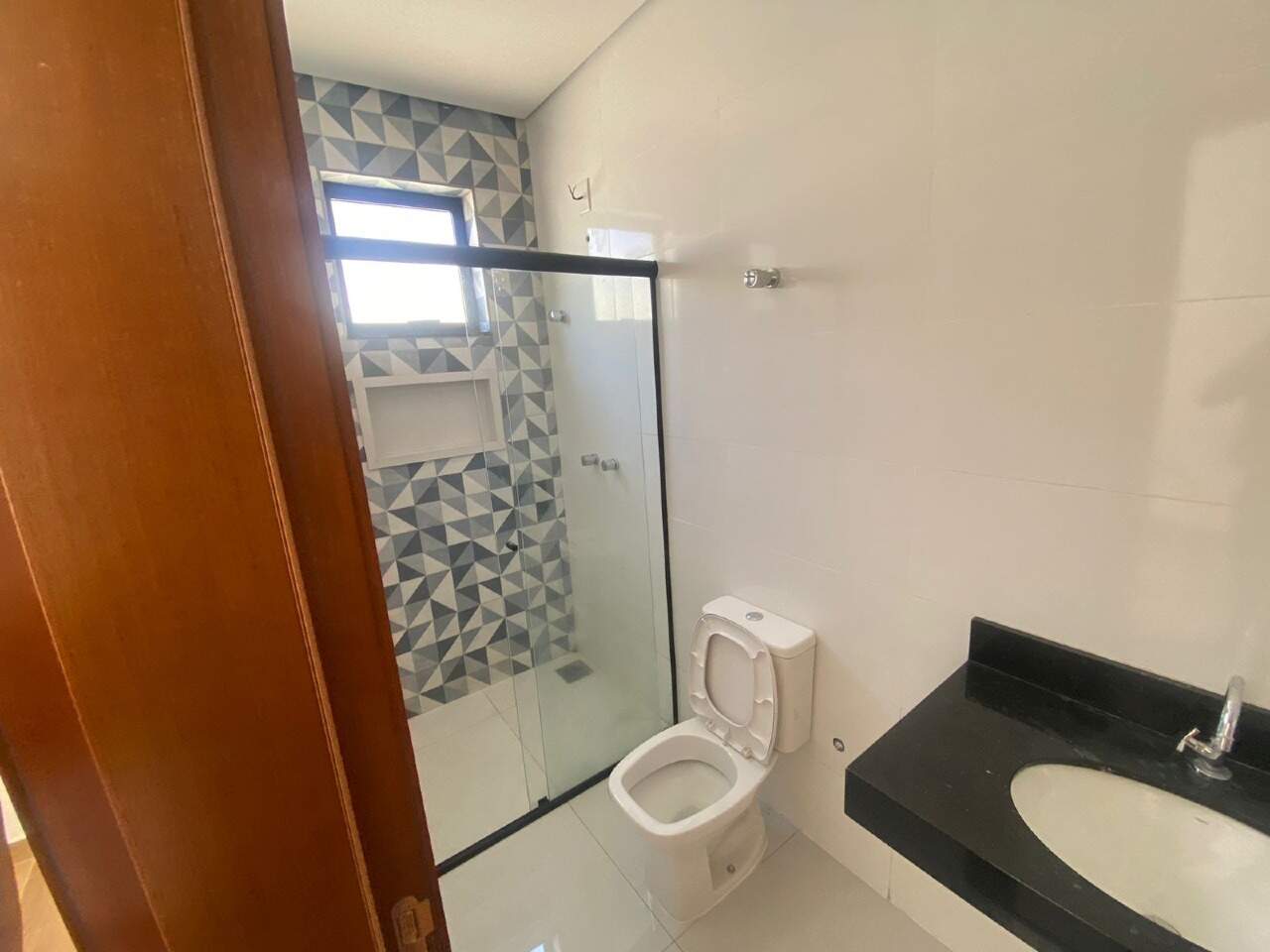 Casa à venda no Parque Andiara: 