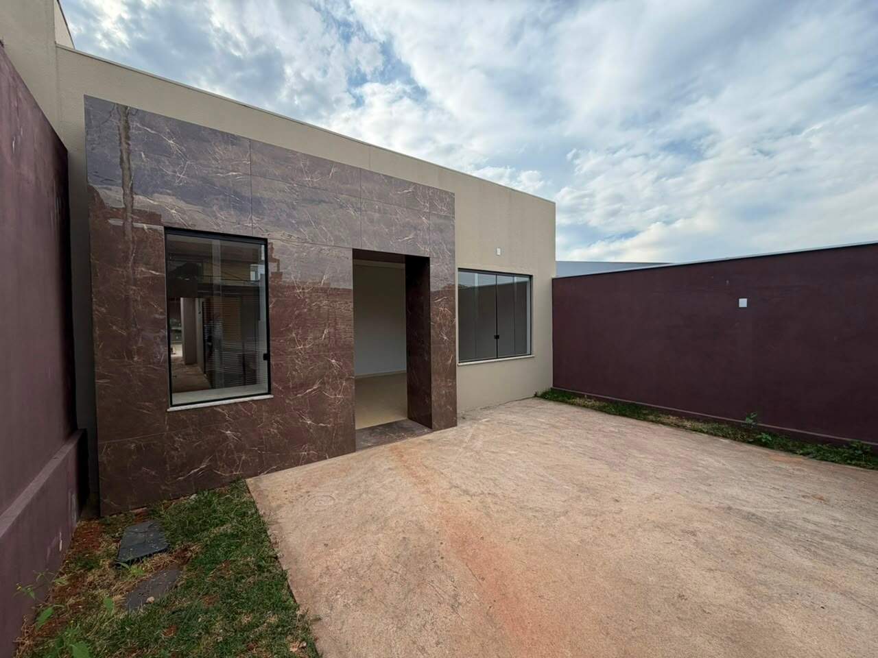 Casa à venda no Parque Andiara: 