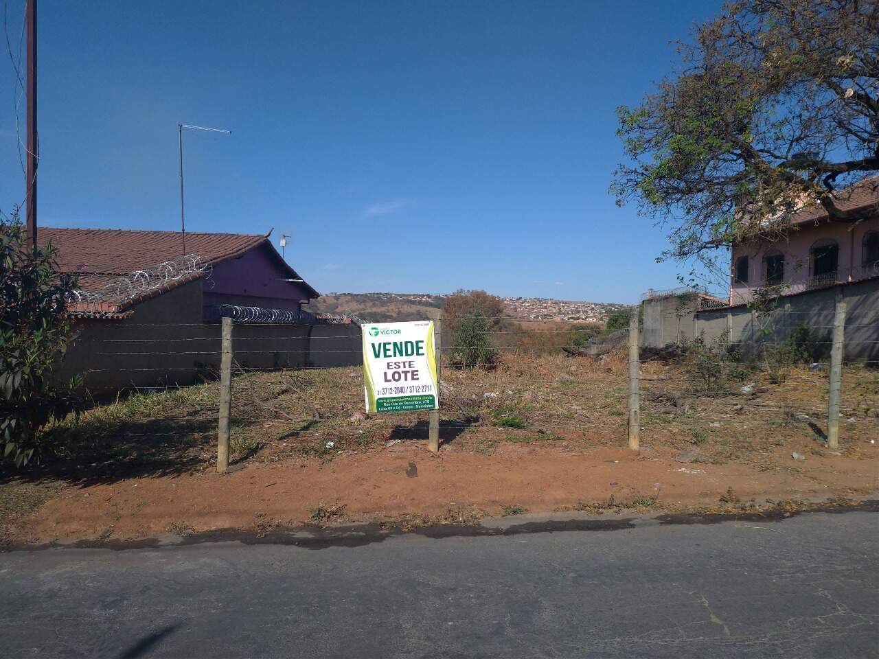 Lote à venda no Centro: 