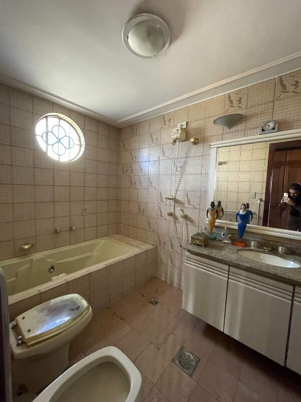 Casa à venda no Centro: 