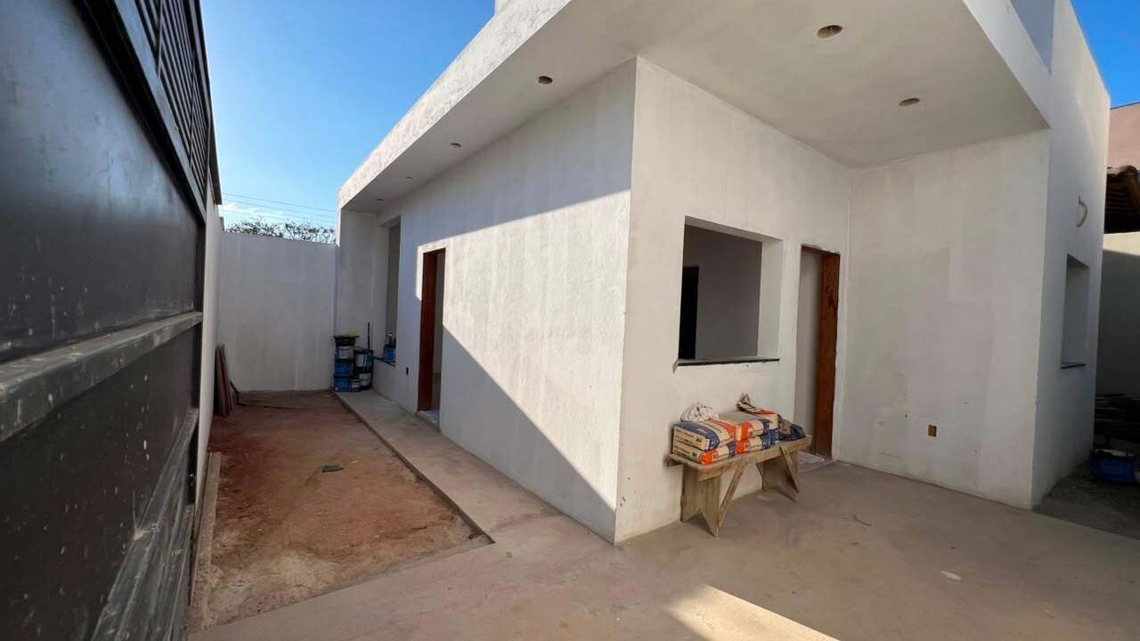 Casa à venda no PARQUE ANDYARA: 