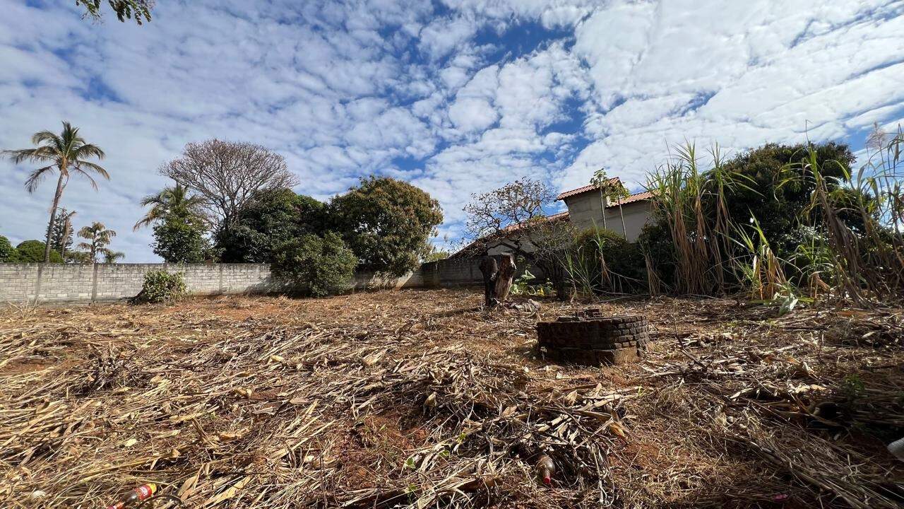 Lote à venda no Represa: 