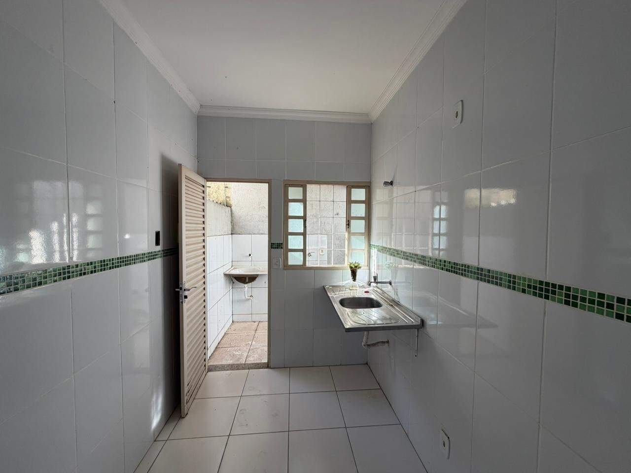 Casa geminada à venda no Presidente: 