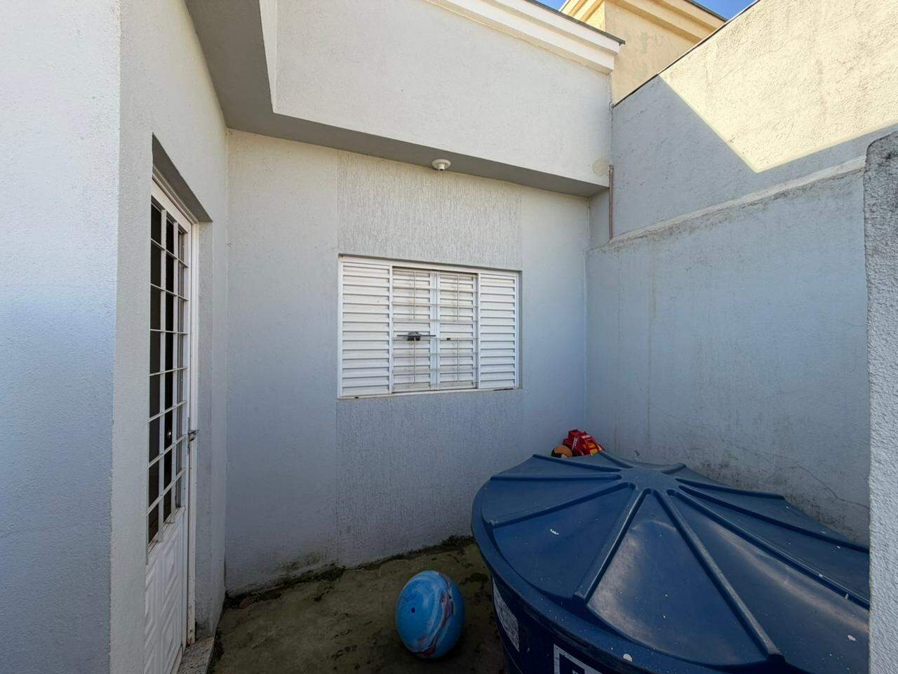 Casa geminada à venda no Presidente: 