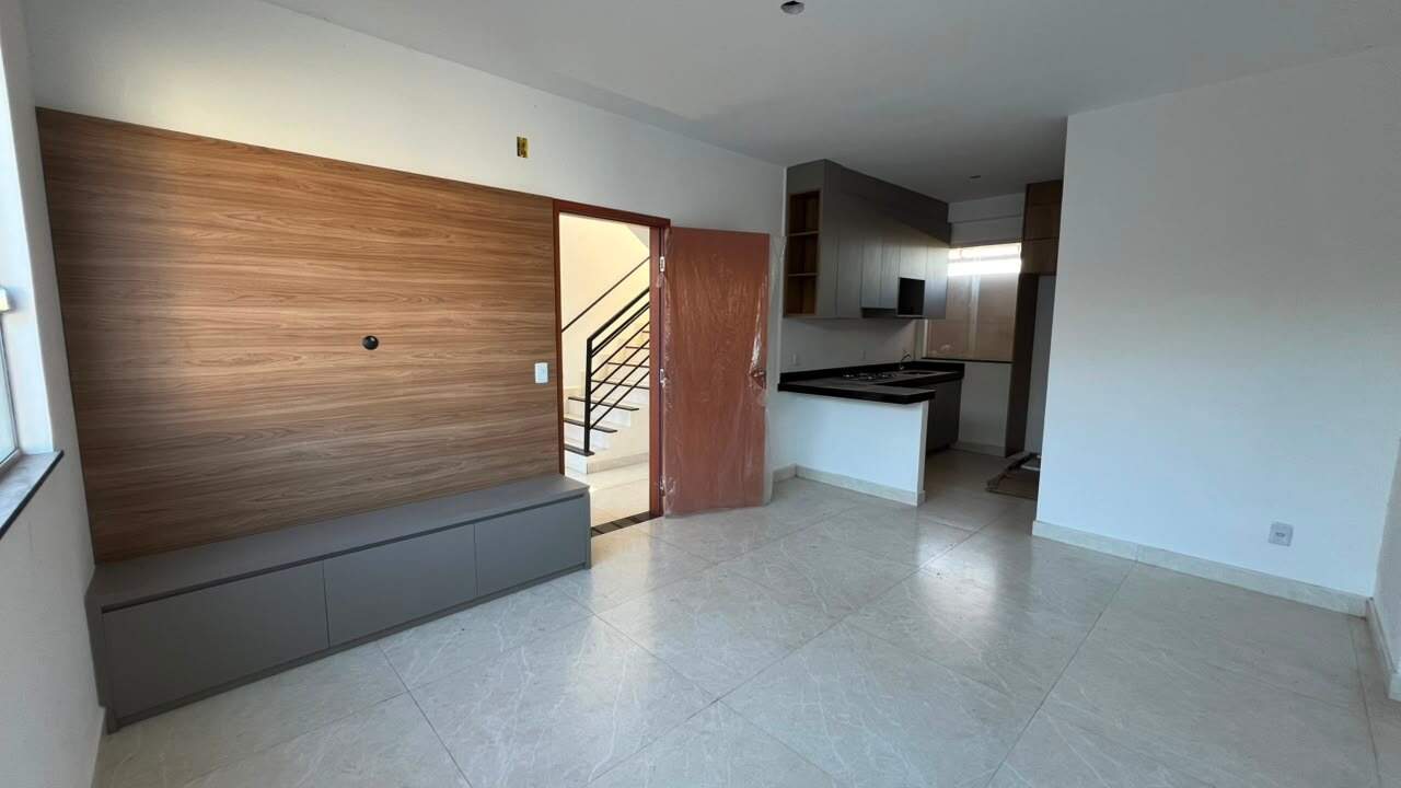Apartamento à venda no PARQUE ANDYARA: 