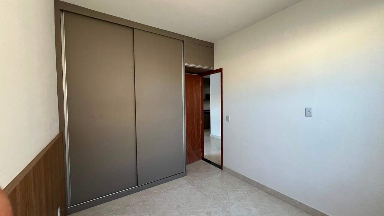 Apartamento à venda no PARQUE ANDYARA: QUARTO 1
