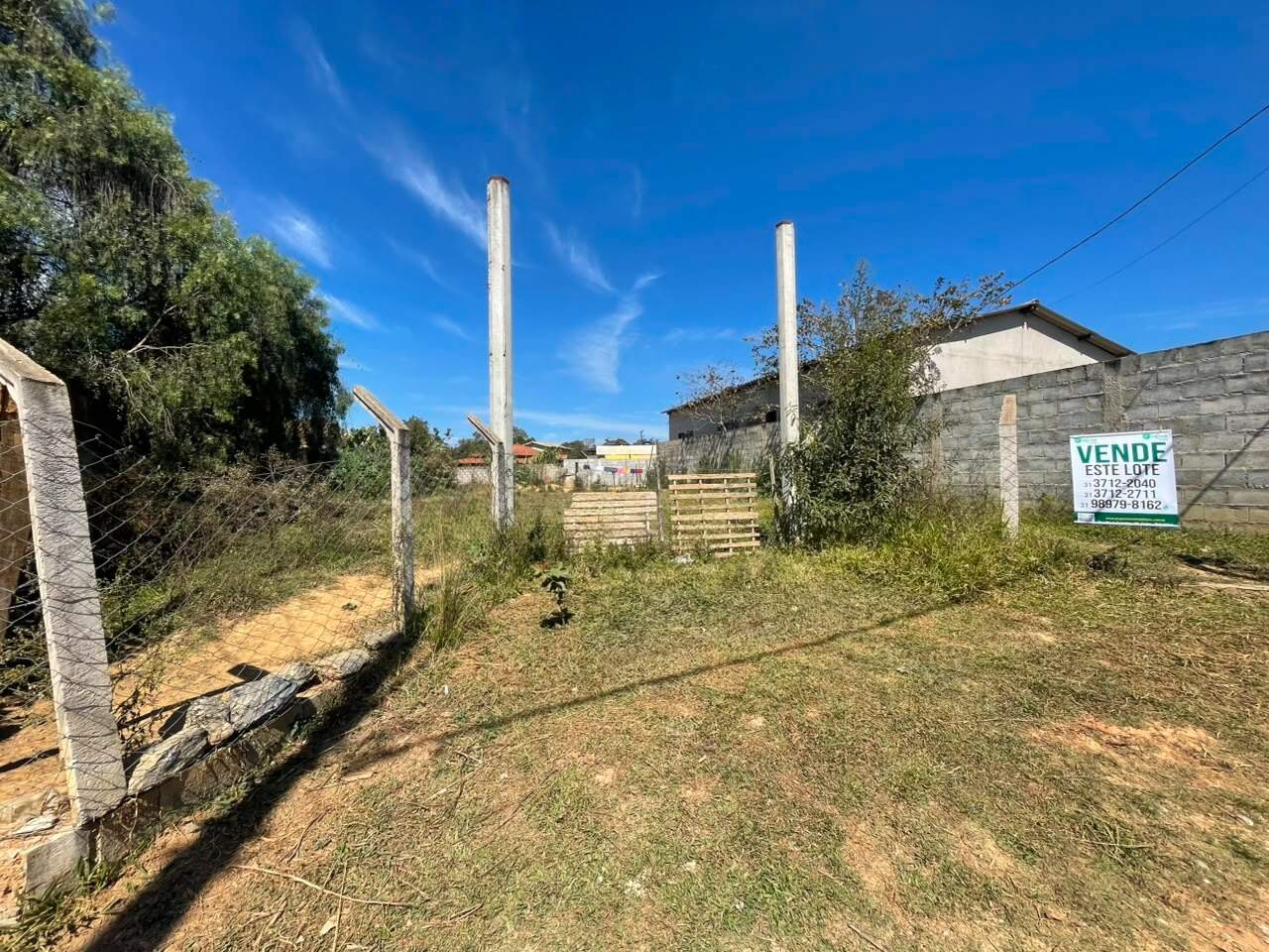 Lote à venda no Varzéa do Açude: 
