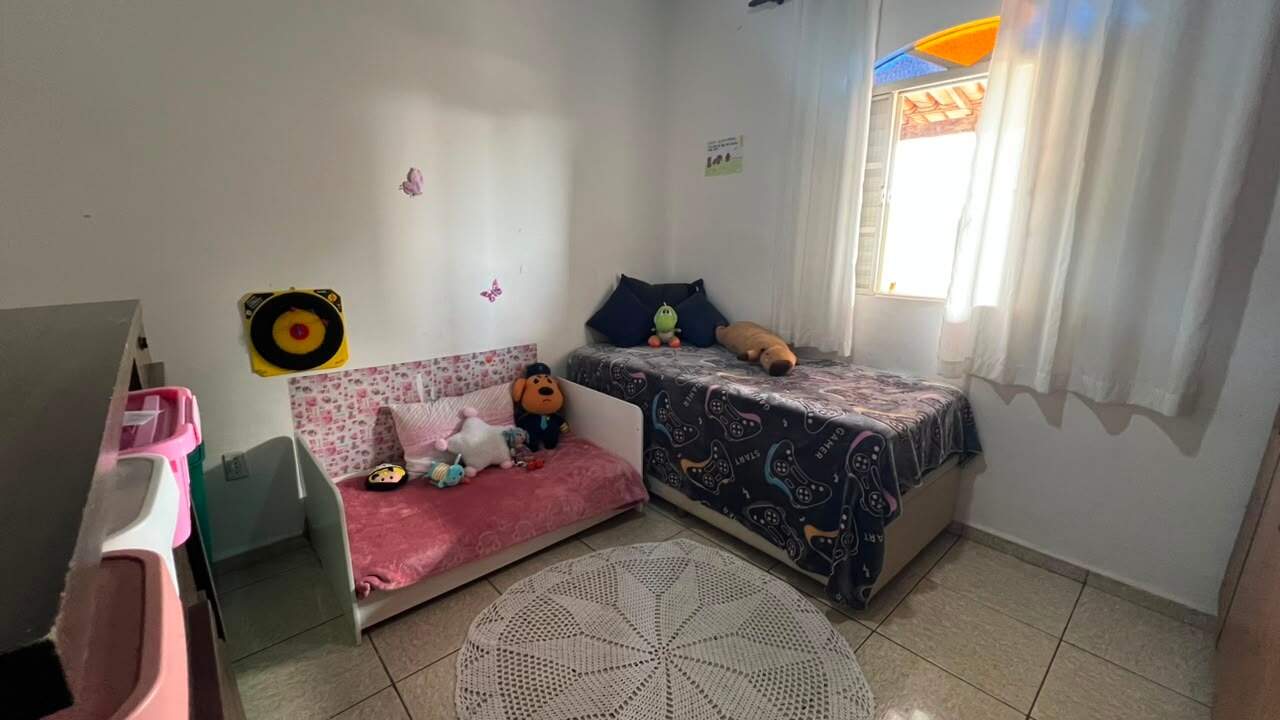 Casa à venda no Bom Jesus: 