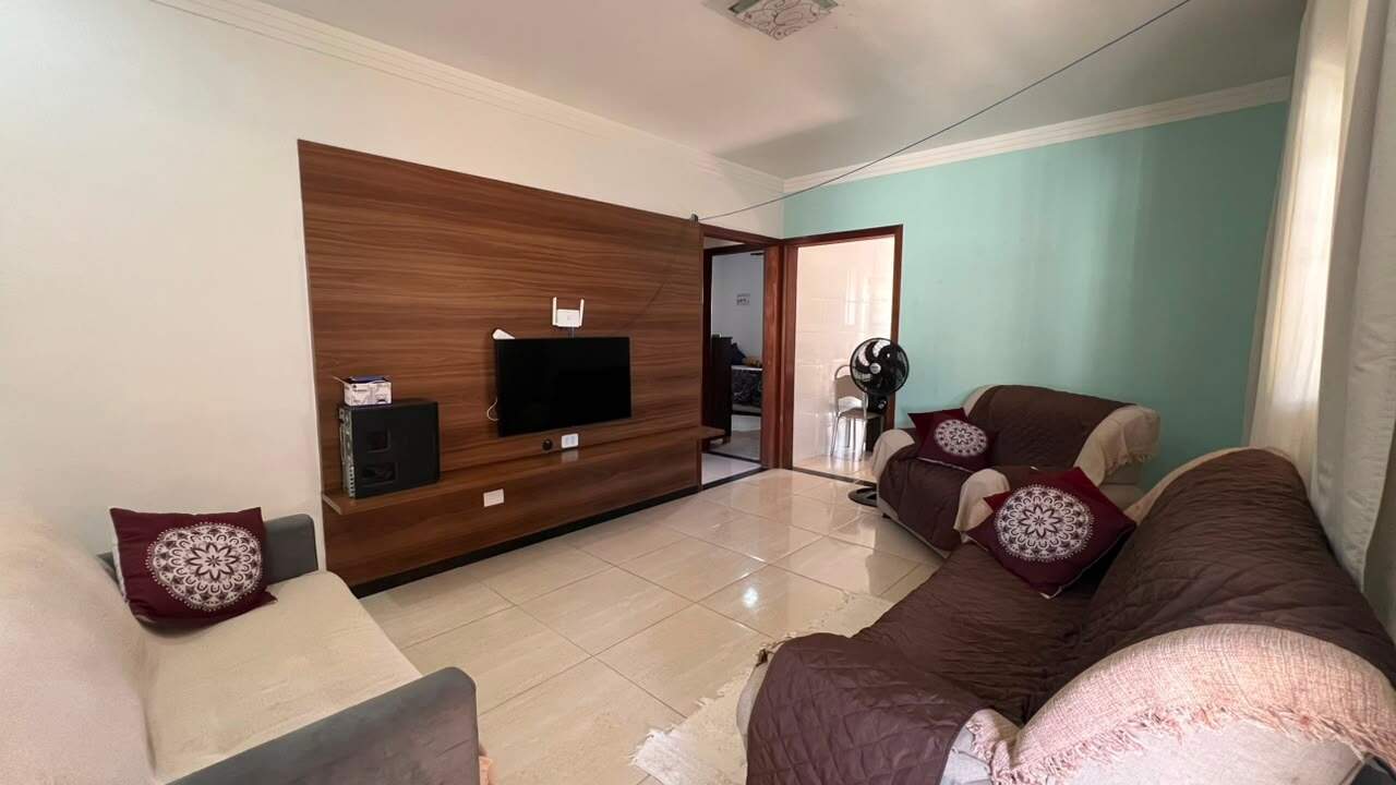 Casa à venda no Bom Jesus: 