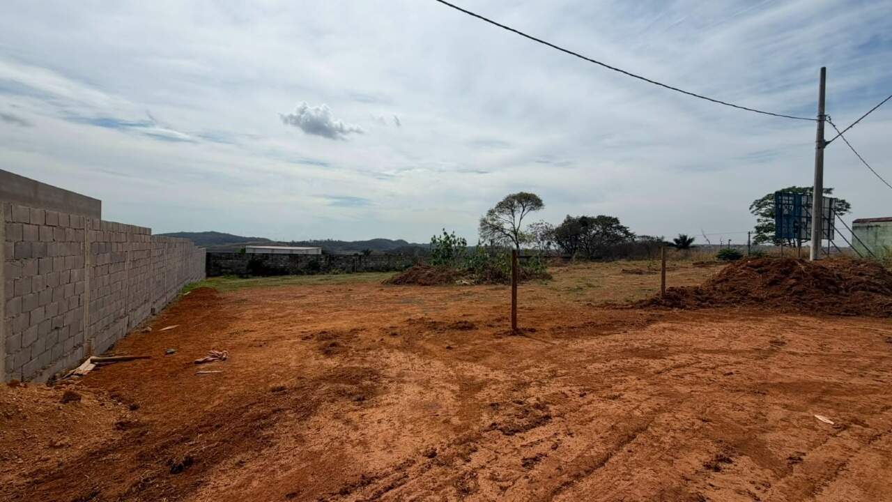 Lote à venda no Centro: 