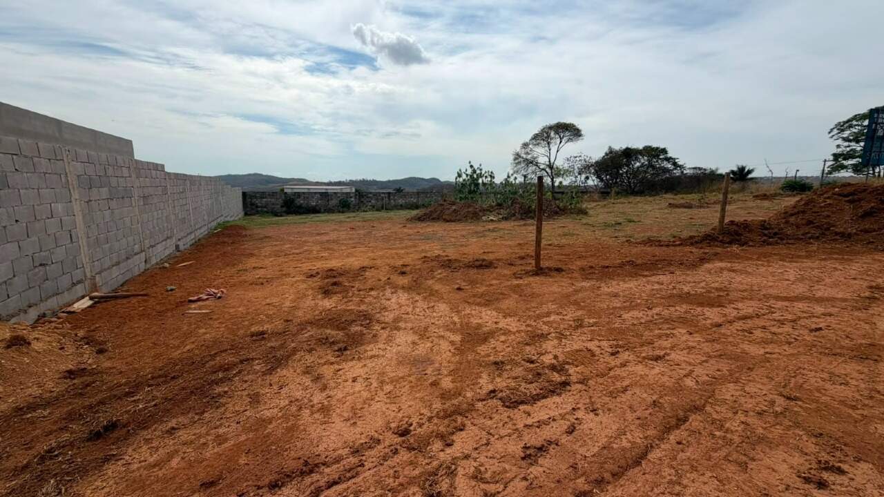 Lote à venda no Centro: 