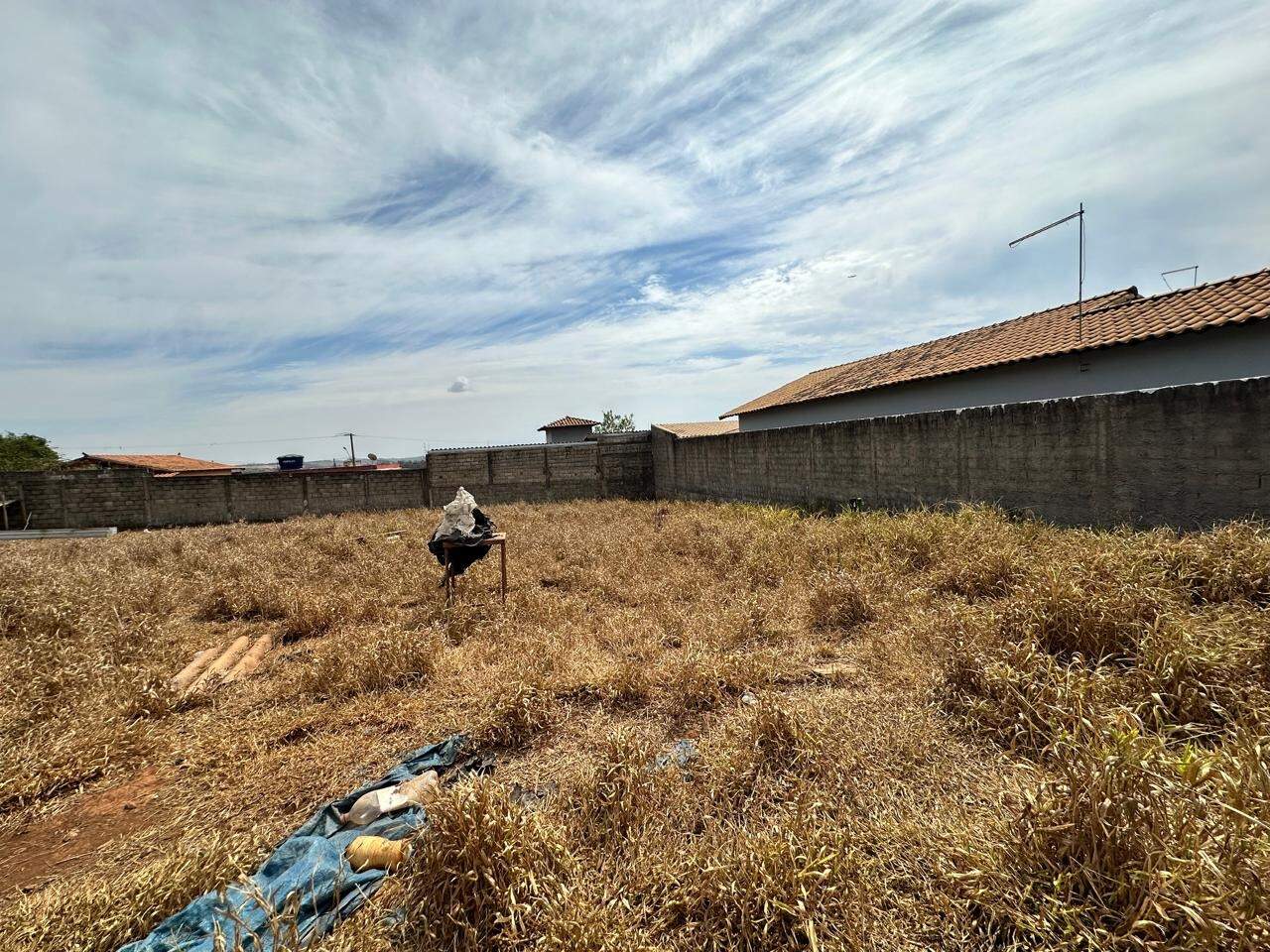 Lote à venda no São José: 