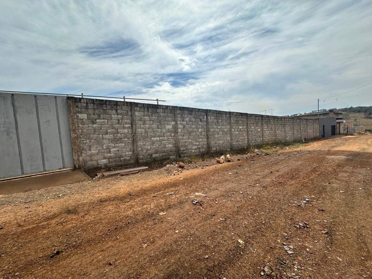 Lote à venda no São José: 