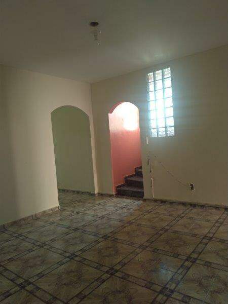 Casa à venda no Centro: 