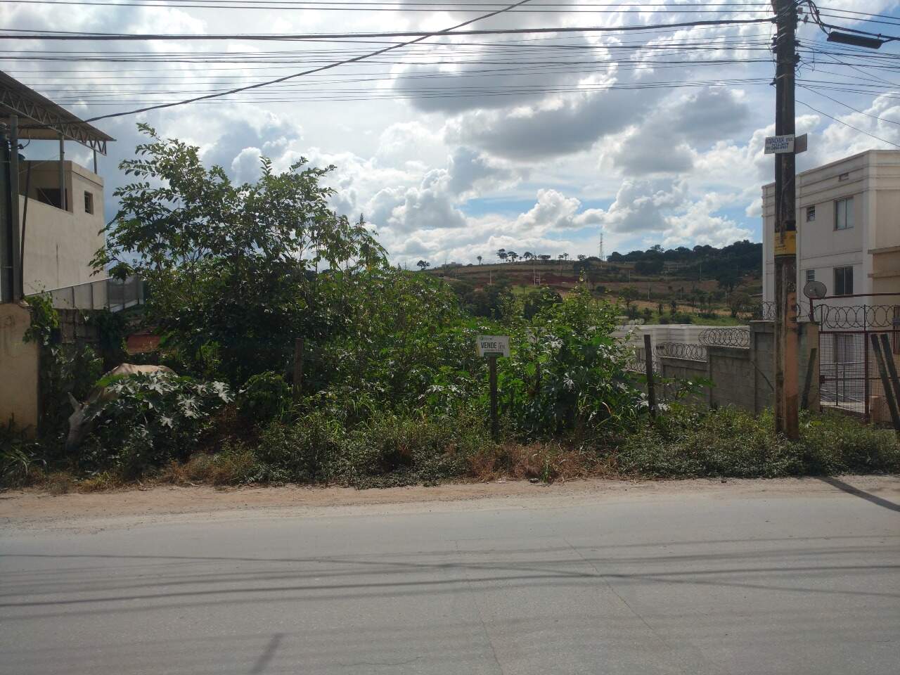 Lote à venda no Campinho: 