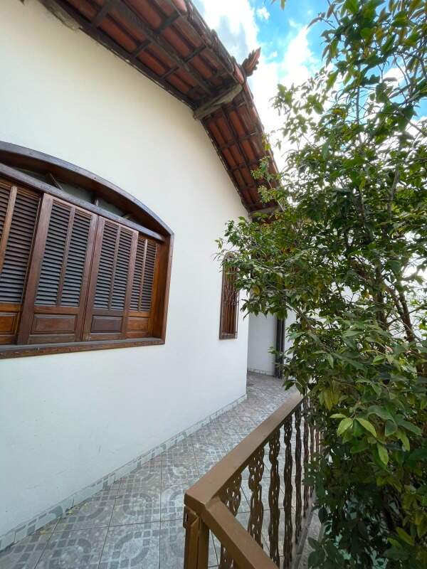 Casa para aluguel no Centro: 