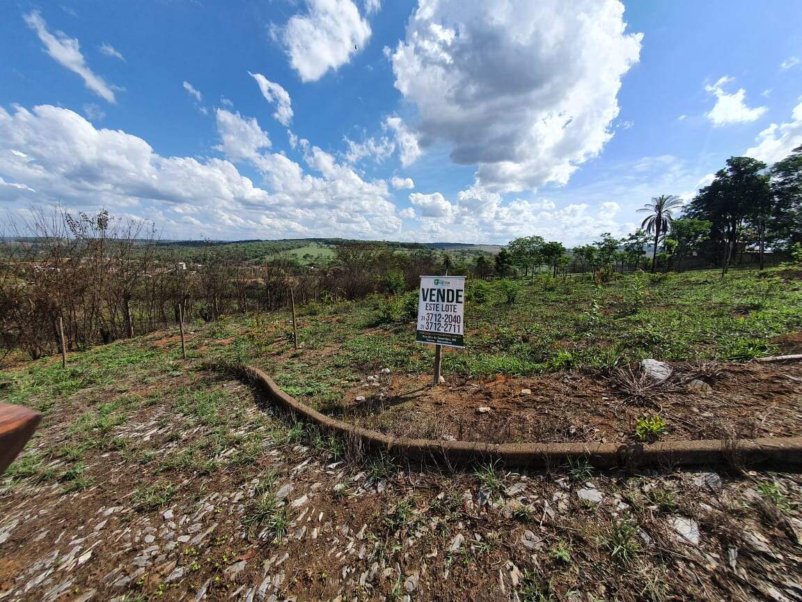 Lote à venda no Residencial das Bougainvilles: 