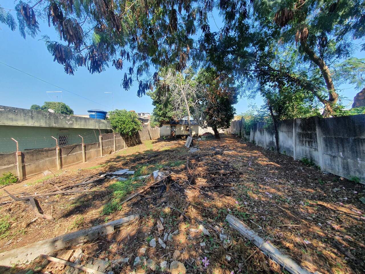 Lote à venda no Florestal: 