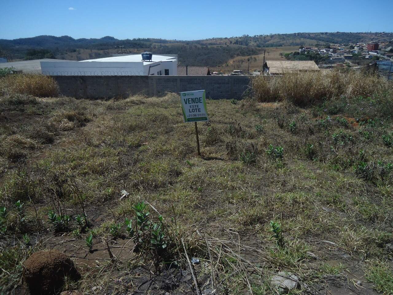 Lote à venda no Centro: 