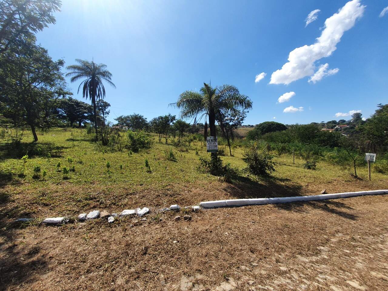 Lote à venda no Residencial das Bougainvilles: 