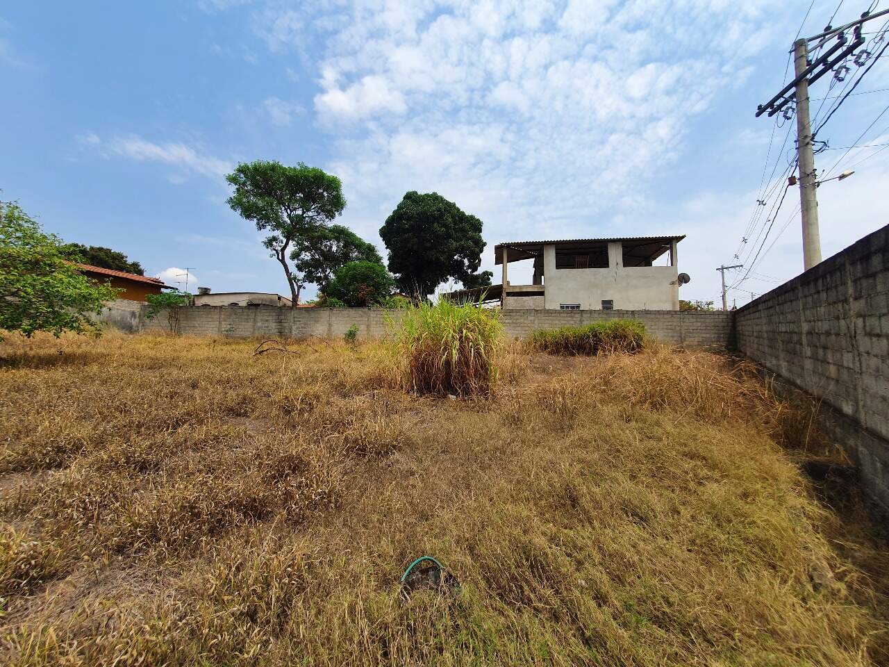 Lote à venda no Cruzeiro: 