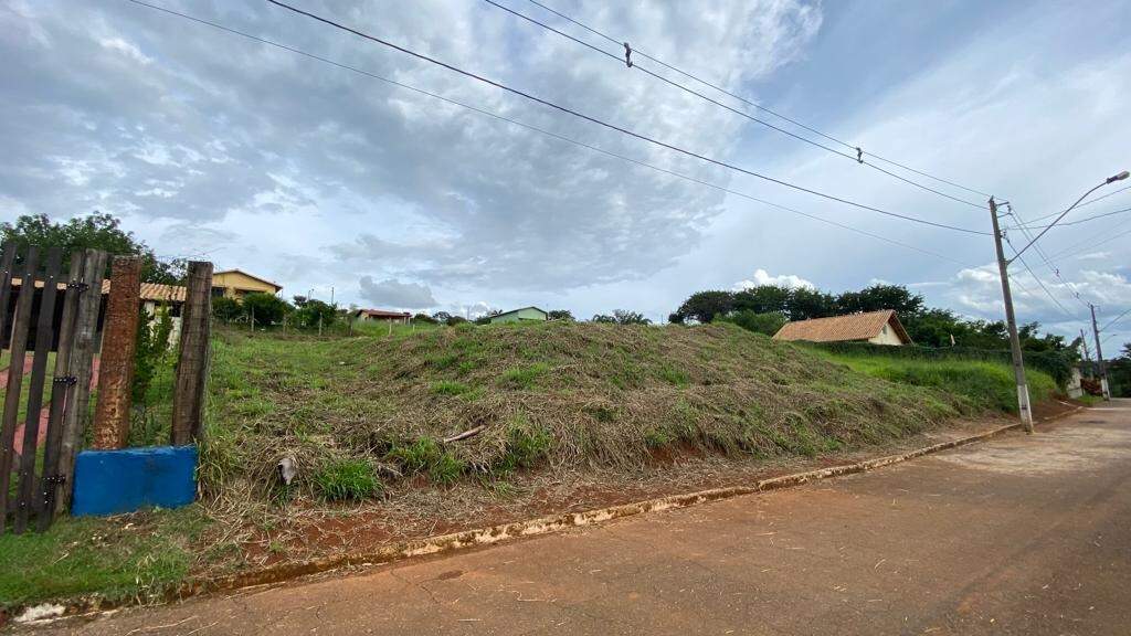 Lote à venda no Represa Ville: 