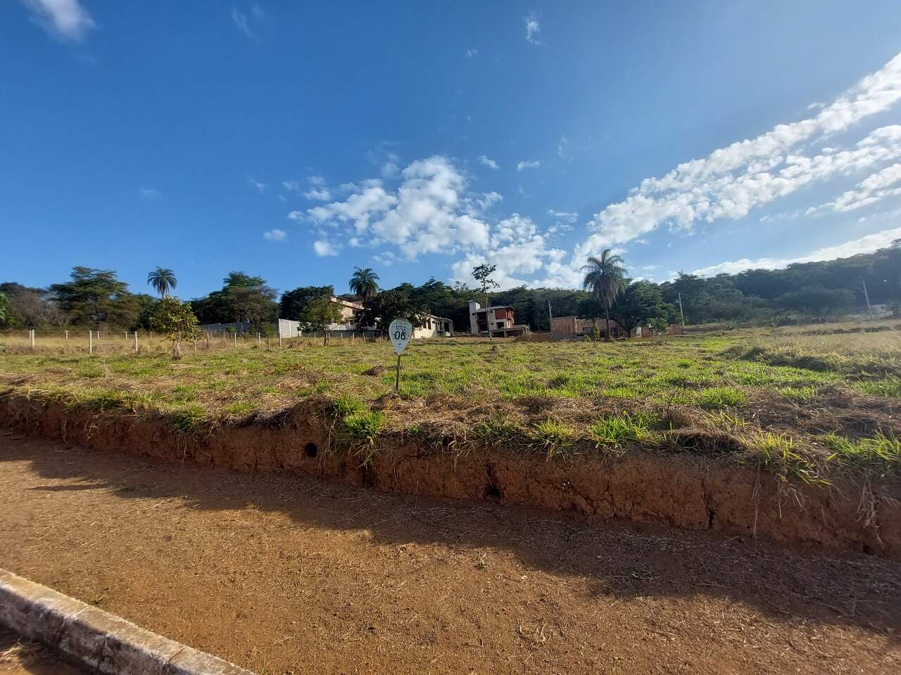 Lote em condomínio à venda no Sao Sebastiao: 