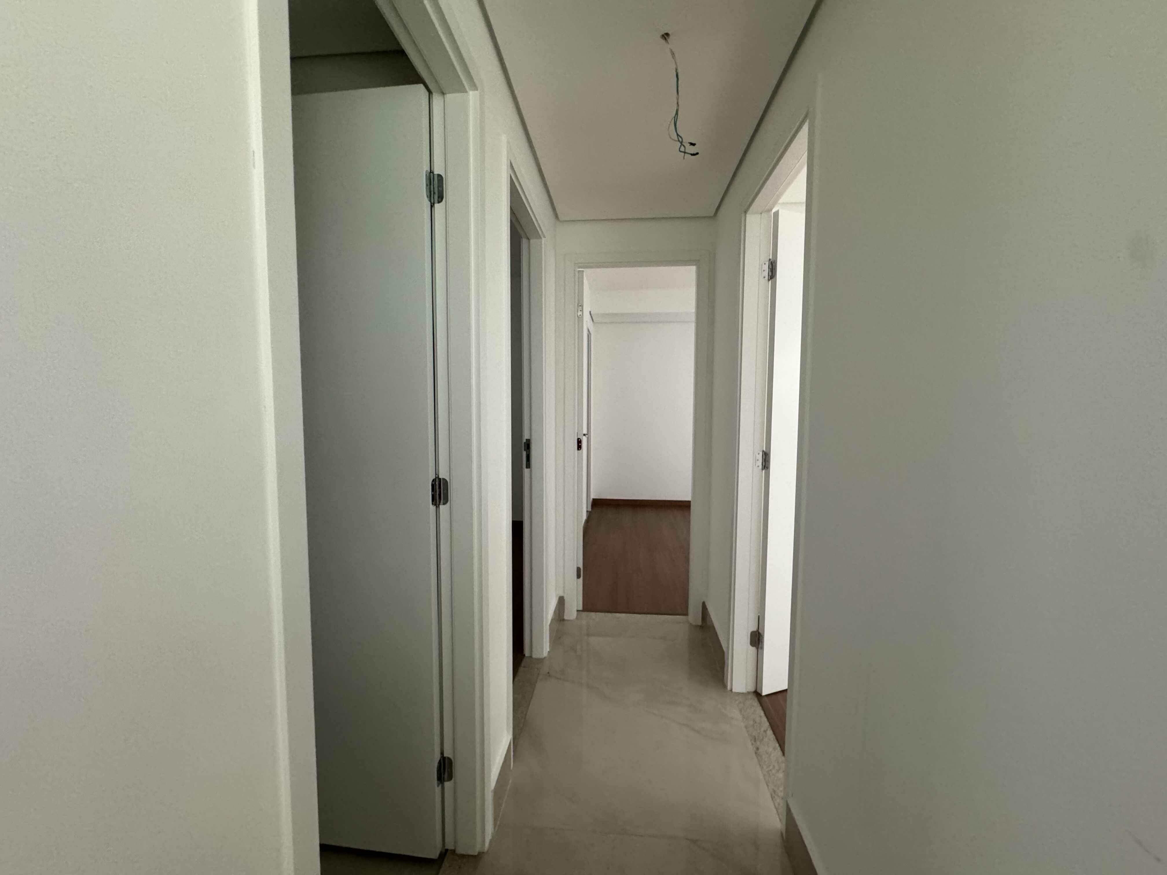 Apartamento à venda com 3 quartos, 122m² - Foto 13