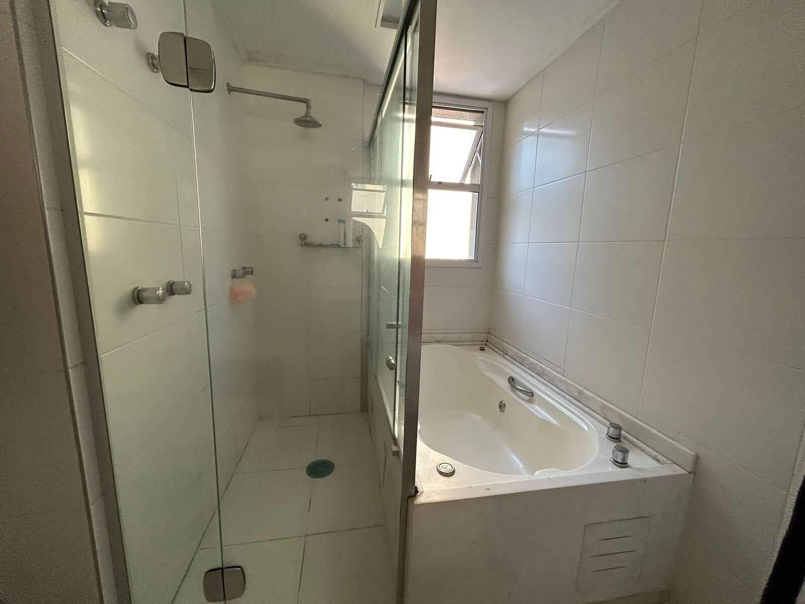 Apartamento à venda com 4 quartos, 220m² - Foto 20