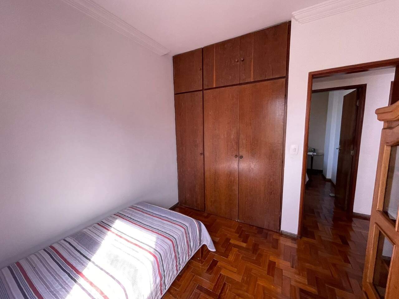 Apartamento à venda com 2 quartos, 65m² - Foto 25