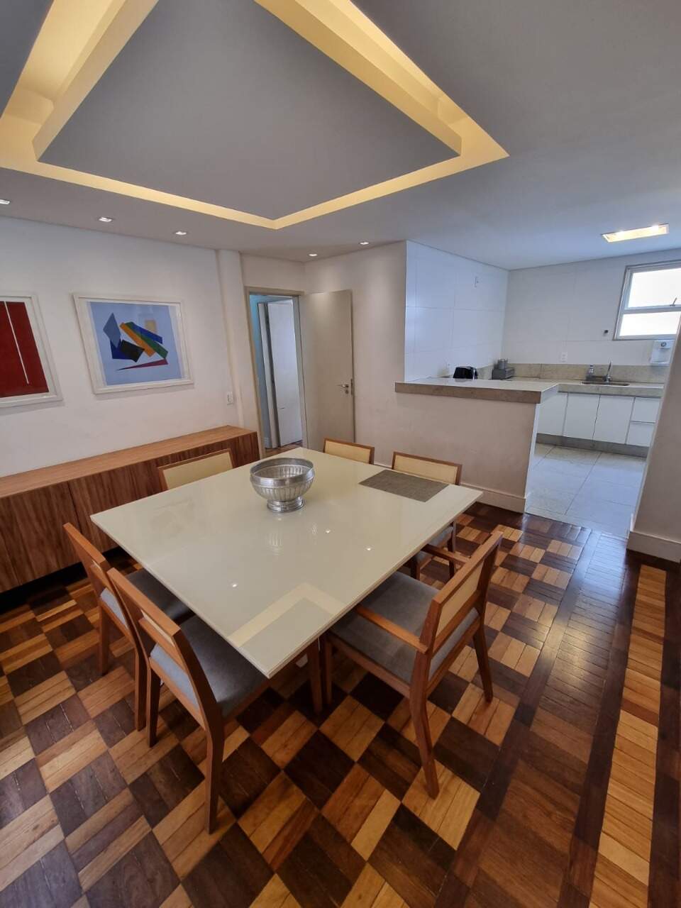 Apartamento à venda com 4 quartos, 149m² - Foto 4