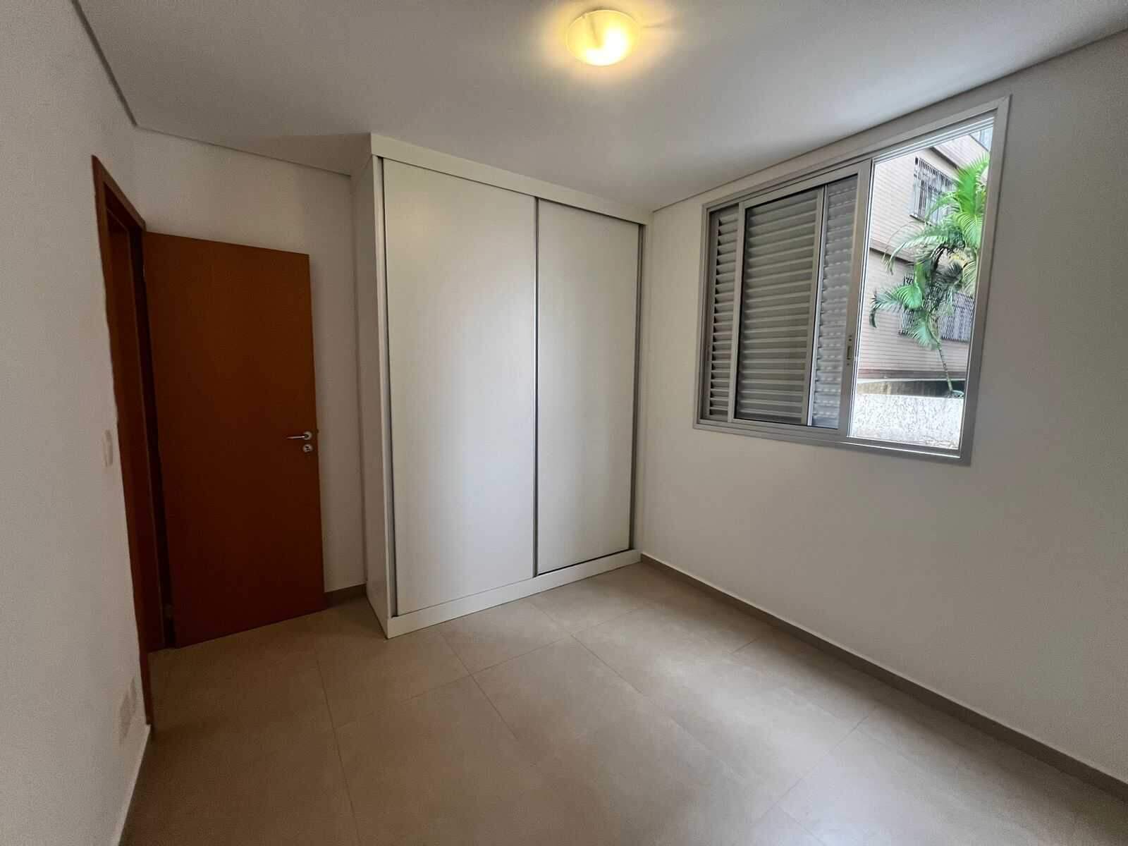 Apartamento à venda com 3 quartos, 85m² - Foto 17