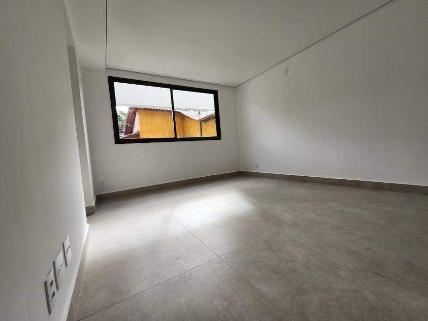 Apartamento à venda com 2 quartos, 102m² - Foto 1