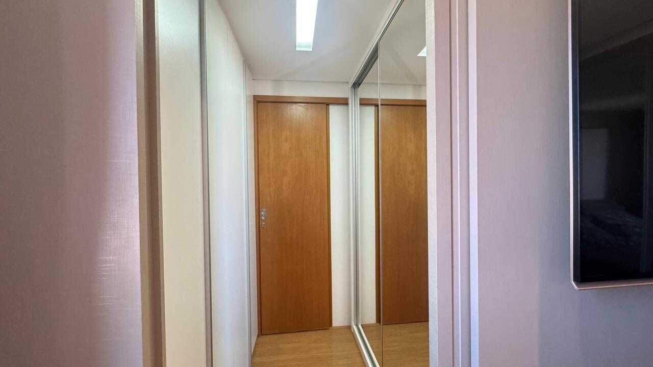 Apartamento à venda com 4 quartos, 131m² - Foto 15