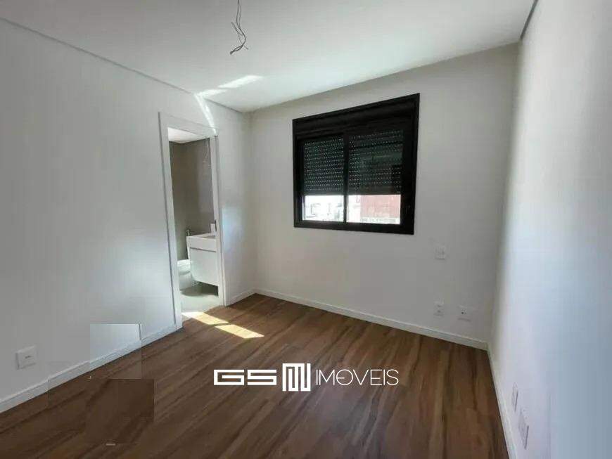 Apartamento à venda com 4 quartos, 140m² - Foto 3