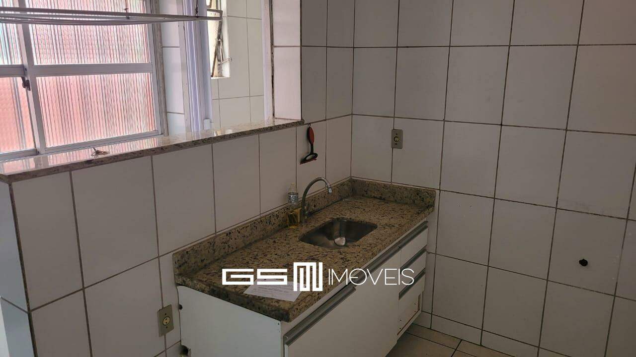 Apartamento à venda com 3 quartos, 75m² - Foto 7