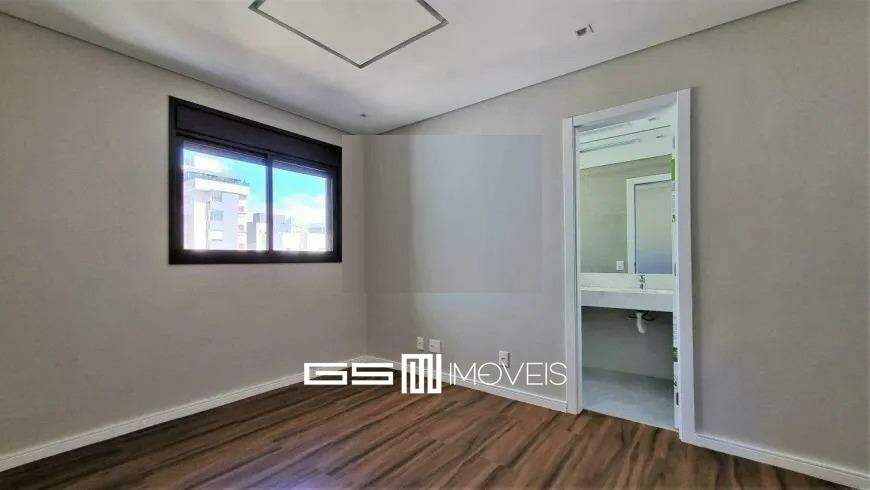 Apartamento à venda com 3 quartos, 145m² - Foto 9