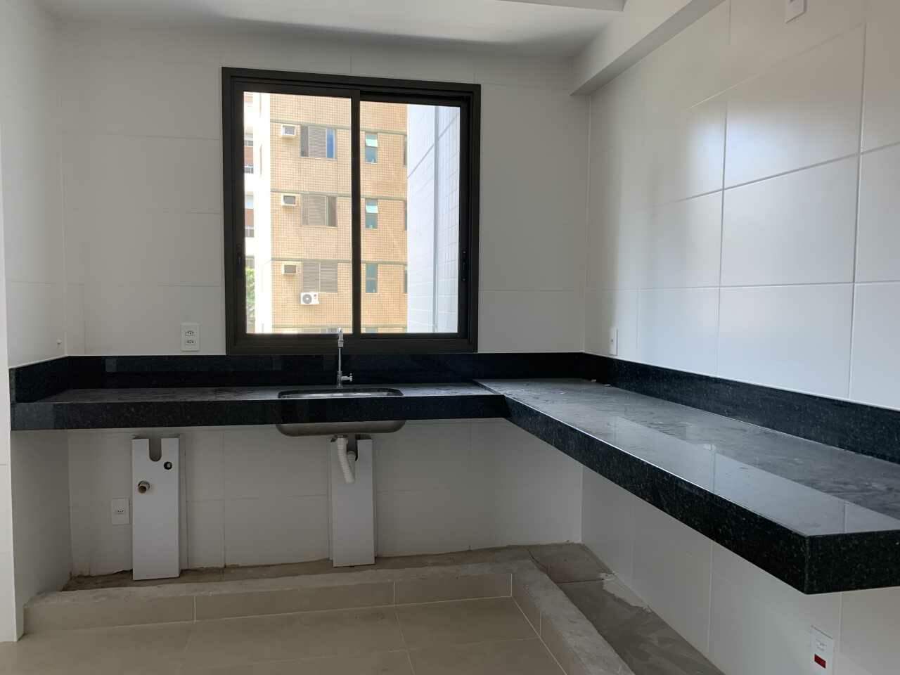 Apartamento à venda com 4 quartos, 138m² - Foto 15