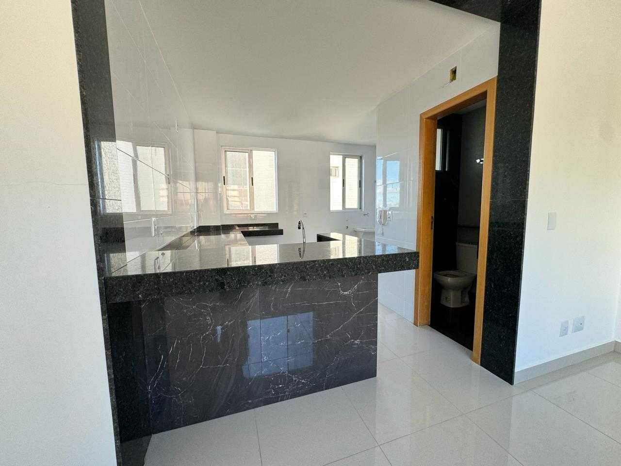 Apartamento à venda com 2 quartos, 65m² - Foto 3